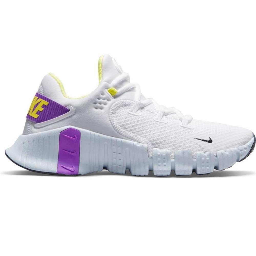 Nike Women's Sneaker Gymnastics Shoe
